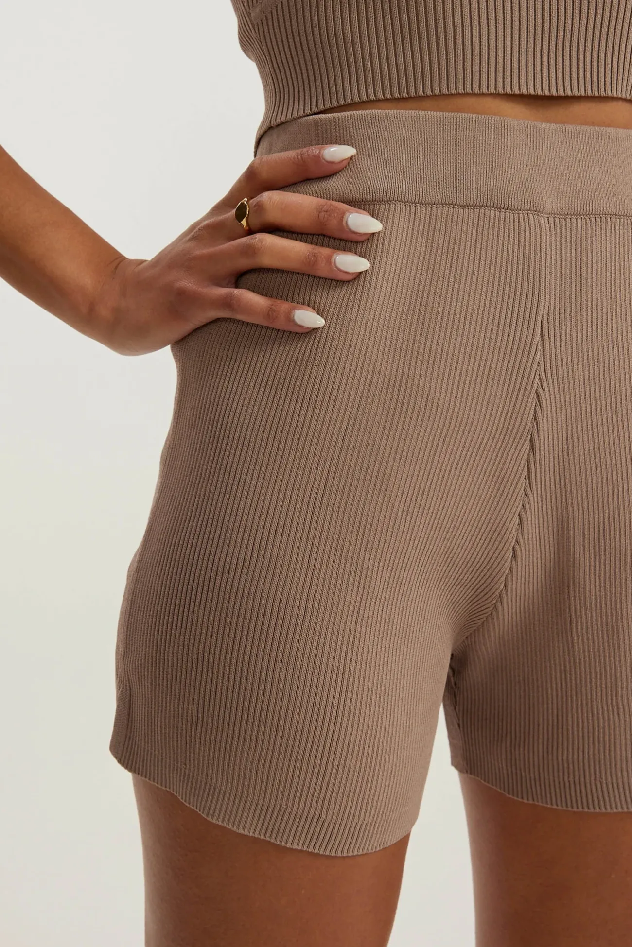 Amelia Rib Short<ALL FENIX Online