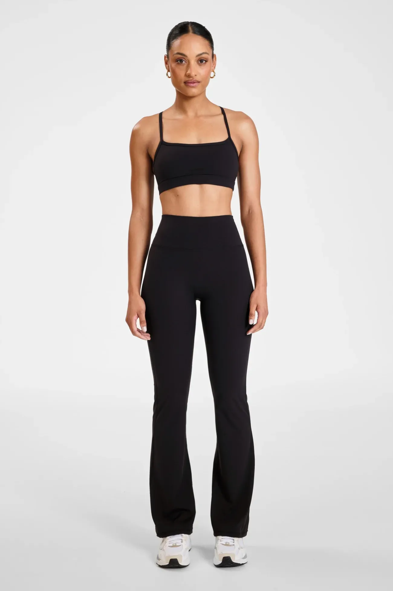EcoSculpt Flared Legging<ALL FENIX Outlet