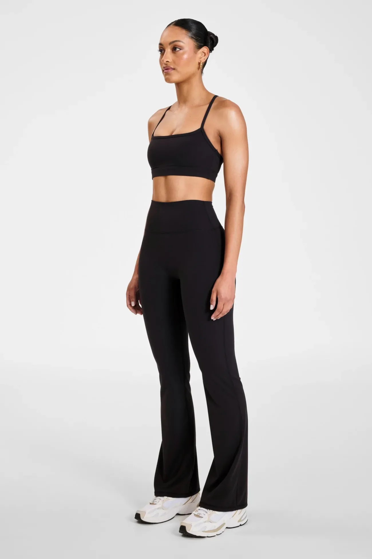 EcoSculpt Flared Legging<ALL FENIX Outlet