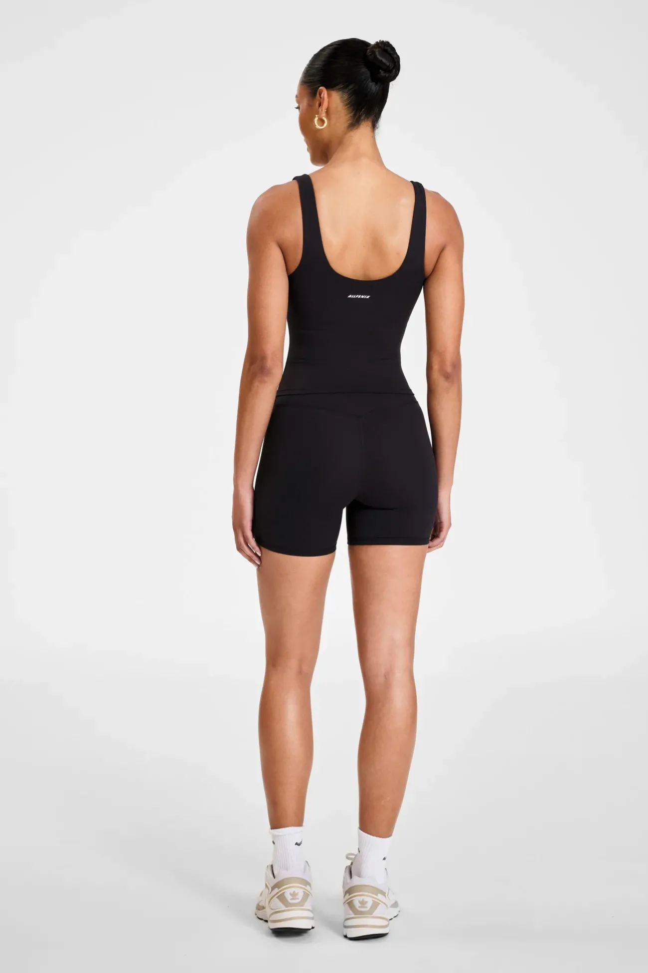 EcoSculpt V-Neck Tank<ALL FENIX Best
