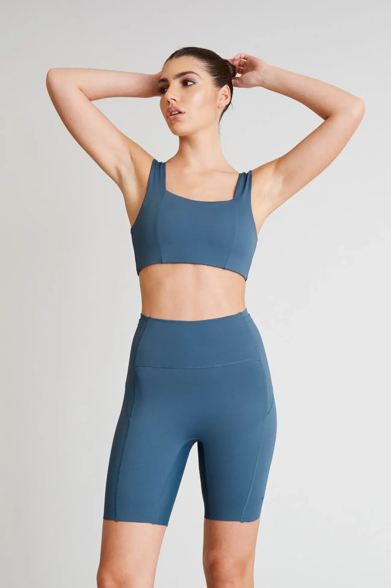 Hustle Square Neck Sports Bra<ALL FENIX Best