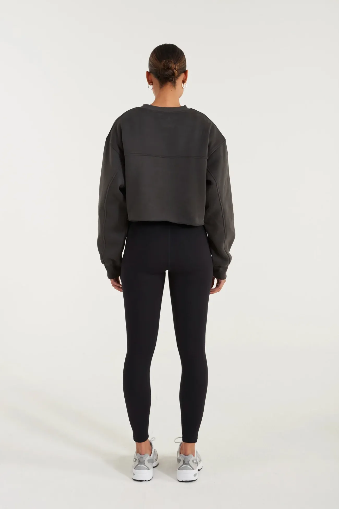 Spencer Crew Crop Sweater<ALL FENIX Online