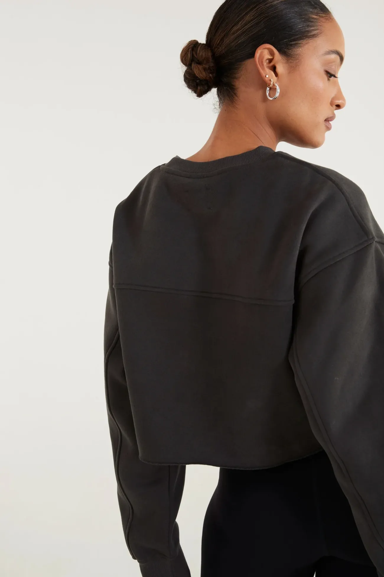 Spencer Crew Crop Sweater<ALL FENIX Online